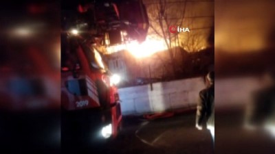  Malatya’da yangın: 5 ev küle döndü