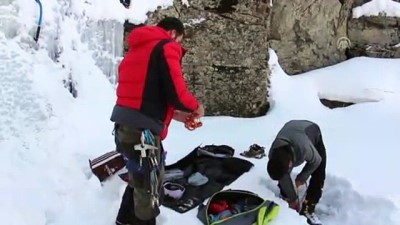 buz sarkitlari - Doğa sporcuları 'Aşağı Toklu Şelalesi'ni sevdi - AĞRI  Videosu