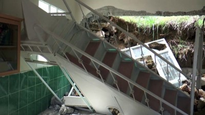 istinat duvari - Hatay'da sağanak Videosu