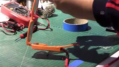 uc boyutlu yazici - Liselilerden görme engelliler için 'titreşimli gözlük' - İZMİR  Videosu