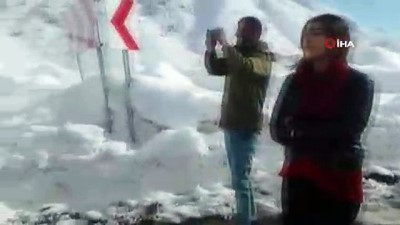 karayollari -  Şırnak-Hakkari karayoluna çığ düştü  Videosu