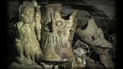 piramitler - : Meksikalı arkeologlardan Antik Maya uygarlığının tarihine ışık tutacak yeni keşif Videosu