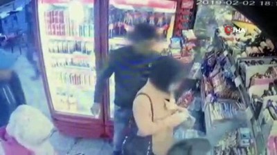 akalan -  Cezayirli hırsızlar, marketteki kadının cep telefonunu böyle çaldı  Videosu