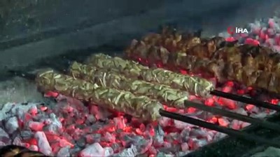 kirim -  Şanlıurfa’ya özel bahar kebabı yılın sadece 2 ayı tüketilebiliyor  Videosu