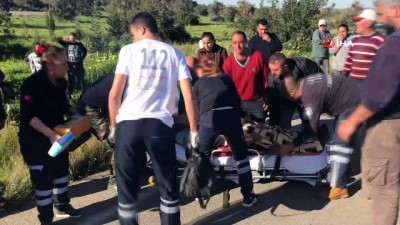 trafik sorunu -  - Kazada yaralanan çocuğuna yetişmeye çalışırken bir başka kazada öldü
- Meydana gelen iki kazada 2 kişi hayatını kaybetti, 11 kişi yaralandı Videosu