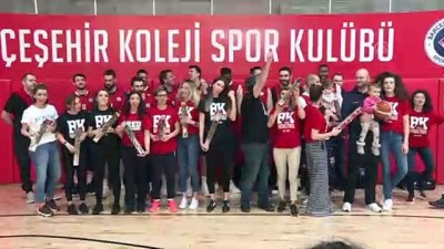 kadin basketbol takimi - 8 Mart Dünya Kadınlar Günü - İSTANBUL Videosu