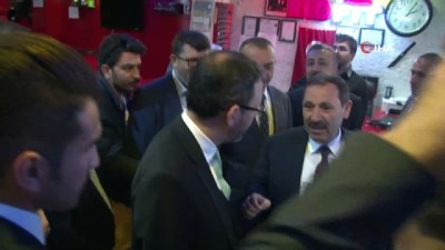  Bakan Kasapoğlu Etimesgut’ta esnaf ziyaretinde bulundu