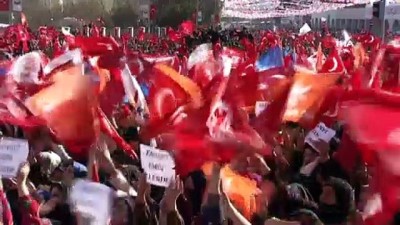  Cumhurbaşkanı Erdoğan: 'Cudi'de Gabar'da inlerine girdik. Hatta Kandil'de inlerine girdik. Benim milletimin huzurunu kim kaçırıyorsa biz onların kapısını çalarız'