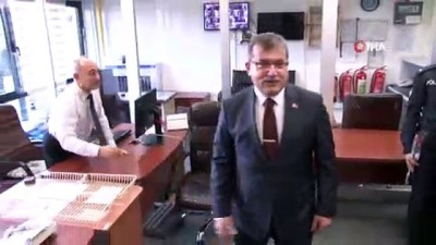 kadin cinayeti -  Emniyet Genel Müdürü Uzunkaya'dan kadın personele karanfil  Videosu