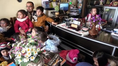 canli yayin - Erciş'te minik öğrenciler radyo yayınına katıldı - VAN Videosu