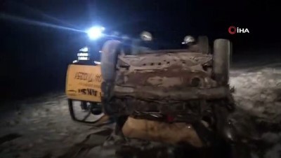 ticari taksi -  Ticari taksi şarampole uçtu: 2 yaralı Videosu