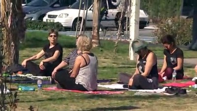 gunesli hava - Antalya'da mart ayında deniz keyfi  Videosu