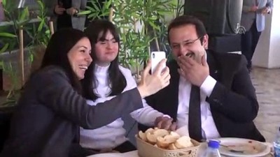 tarihi gun - Karaaslan: 'Bu seçim vatanını sevenlerin tek yürek olduğu bir seçimdir' - BAYBURT Videosu