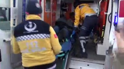 asiri hiz -  Virajı alamayan kamyonetin devrilme anı kamerada  Videosu