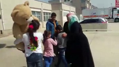 hapishane - Yetim Vakfı Suriyeli çocukları ailelerine kavuşturuyor  Videosu