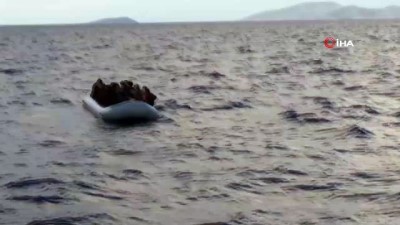  Lastik bot ile ölümüne yolculuk... 9’u çocuk 29 Filistin uyruklu göçmen Sahil Güvenlik ekiplerince yakalandı 