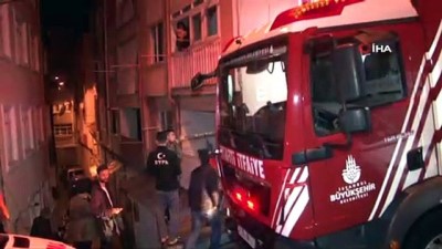 siginma -  Elektrik panosundan çıkan yangın mahalleliyi korkuttu  Videosu