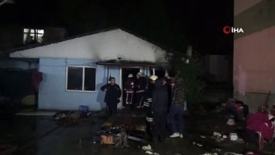 cati kati -  Gece yarısı tek katlı evde çıkan yangın korkuttu  Videosu