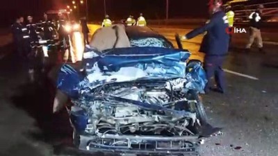  Samsun'da otomobil tıra arkadan çarptı: 2 ölü, 1 yaralı 