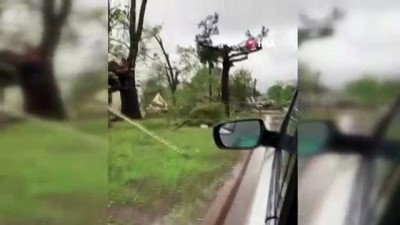  - Teksas'ta Kasırga: 2 Ölü 
