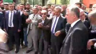 secim sureci -  Gercüş Belediye Başkanı Gündüz Günaydın mazbatasını aldı Videosu