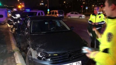 yolcu minibus -  Kavşakta 3 araç birbirine girdi: 8 yaralı Videosu