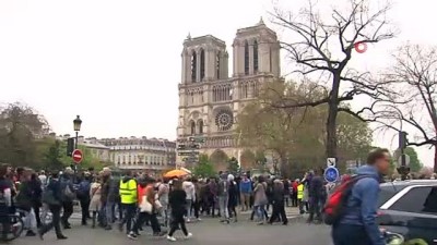  - Notre Dame Katedrali’ndeki Yangın 8,5 Saatte Söndürülebildi
- Yangın Tamamen Kontrol Altına Alındı 