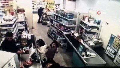 silahli soygun -  Van’da silahlı soygun girişimini market çalışanları engelledi  Videosu