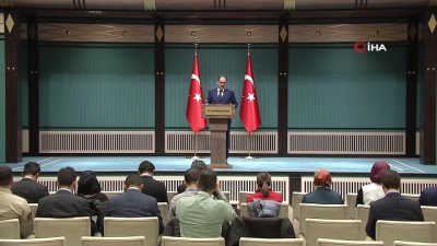  Cumhurbaşkanlığı Sözcüsü İbrahim Kalın: '“Suriye için beklentimiz Anayasa Komisyonu'nun kurulması. Türkiye'nin temizlediği yerlere rejim unsurları gelsin demek gerçeklerle bağdaşmıyor'