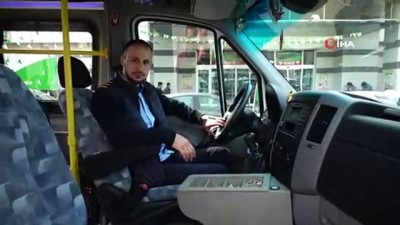 minibuscu -  Minibüsçüden insanlık ölmemiş dedirten davranış  Videosu