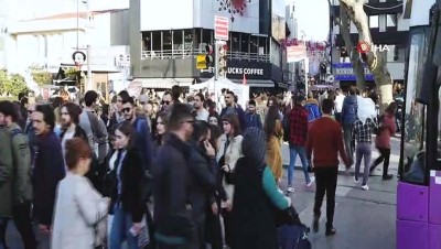 sosyal sorumluluk projesi -  Anneler otizimli çocukları için klip çekti Videosu