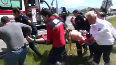 beton mikseri -  Beton mikseri otomobili biçti: 1 ölü  Videosu