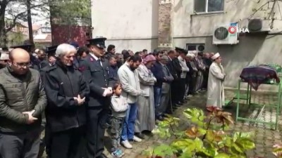 yasli kadin -  Kaybolduktan 5 yıl sonra cesedi bulunan yaşlı kadın toprağa verildi  Videosu