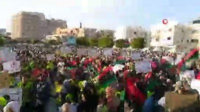  - Libyalılar Hafter'in saldırısına karşı sokağa çıktı