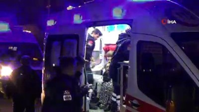 yarali cocuk -  Yangına giden itfaiye aracı kaza yaptı: 3'ü çocuk 5 kişi yaralandı Videosu