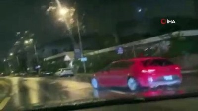 trafik magandasi -  Kadıköy’de drift yapan trafik magandası kamerada  Videosu