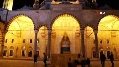 Selimiye Camii’nde Miraç Kandili coşkusu