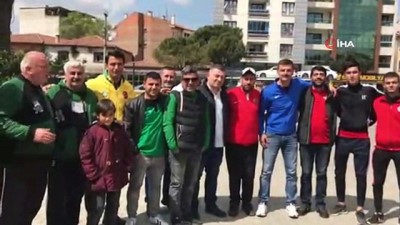 cennet - Akhisarspor taraftarından Antalyalı taraftarlara pideli köfte ikramı  Videosu