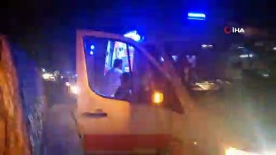  Bursaspor taraflarını taşıyan minibüs, tır ile çarpıştı: 10 yaralı 