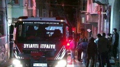 cati yangini -  Beyoğlu’nda korkutan çatı yangını  Videosu
