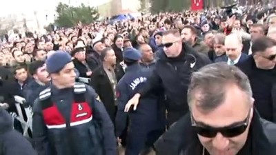  CHP Lideri Kılıçdaroğlu’na şehit cenazesinde saldırı