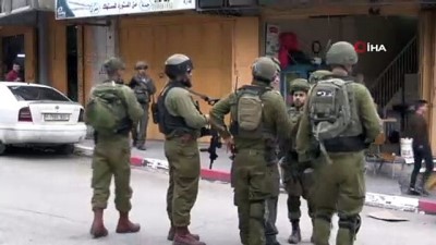  - İsrail Güçleri Bayram Kutlamaları İçin El Halil'in Ana Caddesini Filistinlilere Kapattı