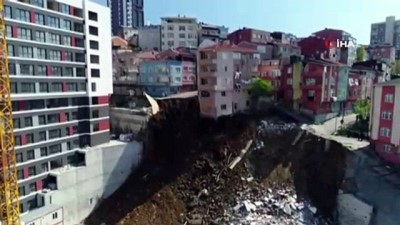  İstanbul Valiliği: ' Çevredeki 10 bina boşaltıldı' 