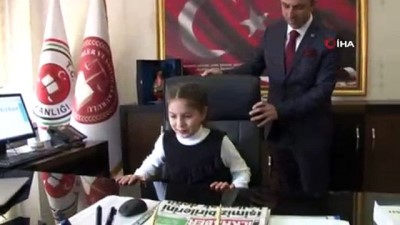 bassavci -  Mardin'de başsavcılık koltuğuna 10 yaşındaki Nazlı Sönmez oturdu  Videosu