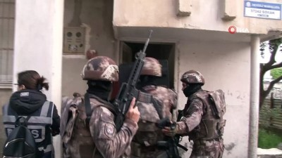  Adana'da PKK operasyonu: 5 gözaltı 