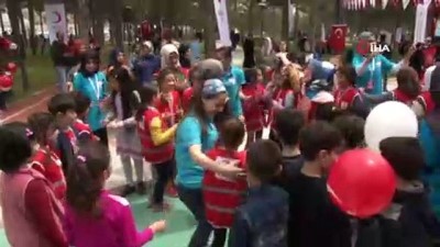 bisiklet -  Elazığ'da bin 500 çocuk festivalde renkli görüntüler oluşturdu Videosu
