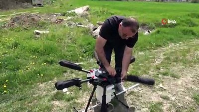  Kendi tasarladığı drone ile 5 dönümlük araziyi 20 dakikada ilaçlıyor