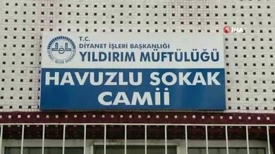 sadaka kutusu -  Bursa’da şafak vakti cami hırsızları kameralarda  Videosu
