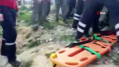 imalathane -  Devrilen iş makinesinin altında kalan sürücü yaralandı Videosu