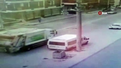 temizlik gorevlisi -  Kontrolden çıkan otomobil temizlik görevlisine böyle çarptı  Videosu